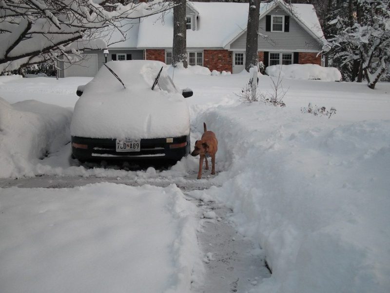 Maryland bill would fine drivers for snow and ice on vehicles