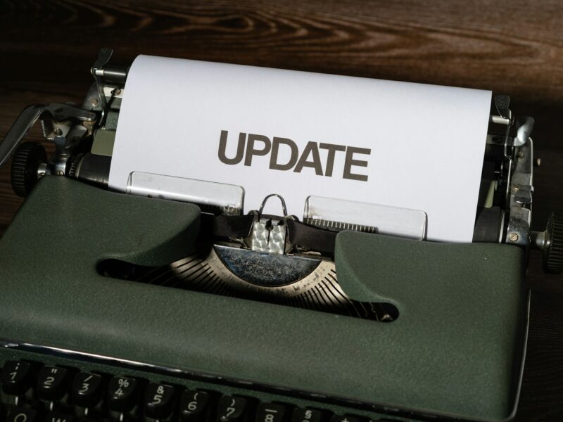 a close up of an old fashioned typewriter